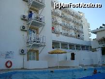[P20] Hotelul vazut de la piscina » foto by corinne
 - 
<span class="allrVoted glyphicon glyphicon-heart hidden" id="av100515"></span>
<a class="m-l-10 hidden" id="sv100515" onclick="voting_Foto_DelVot(,100515,6492)" role="button">șterge vot <span class="glyphicon glyphicon-remove"></span></a>
<a id="v9100515" class=" c-red"  onclick="voting_Foto_SetVot(100515)" role="button"><span class="glyphicon glyphicon-heart-empty"></span> <b>LIKE</b> = Votează poza</a> <img class="hidden"  id="f100515W9" src="/imagini/loader.gif" border="0" /><span class="AjErrMes hidden" id="e100515ErM"></span>