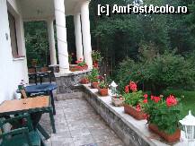 [P03] Nu toate camerele au balcon. Dar accesul pe aceasta terasa este comun. » foto by aishor
 - 
<span class="allrVoted glyphicon glyphicon-heart hidden" id="av102650"></span>
<a class="m-l-10 hidden" id="sv102650" onclick="voting_Foto_DelVot(,102650,6546)" role="button">șterge vot <span class="glyphicon glyphicon-remove"></span></a>
<a id="v9102650" class=" c-red"  onclick="voting_Foto_SetVot(102650)" role="button"><span class="glyphicon glyphicon-heart-empty"></span> <b>LIKE</b> = Votează poza</a> <img class="hidden"  id="f102650W9" src="/imagini/loader.gif" border="0" /><span class="AjErrMes hidden" id="e102650ErM"></span>