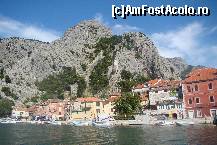 [P13] Omis prin care trece raul Cetina si se varsa in mare. » foto by nusha2160
 - 
<span class="allrVoted glyphicon glyphicon-heart hidden" id="av107469"></span>
<a class="m-l-10 hidden" id="sv107469" onclick="voting_Foto_DelVot(,107469,6699)" role="button">șterge vot <span class="glyphicon glyphicon-remove"></span></a>
<a id="v9107469" class=" c-red"  onclick="voting_Foto_SetVot(107469)" role="button"><span class="glyphicon glyphicon-heart-empty"></span> <b>LIKE</b> = Votează poza</a> <img class="hidden"  id="f107469W9" src="/imagini/loader.gif" border="0" /><span class="AjErrMes hidden" id="e107469ErM"></span>