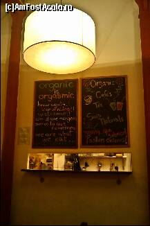 [P30] Restaurantul vegetarian Organic » foto by C05T1N
 - 
<span class="allrVoted glyphicon glyphicon-heart hidden" id="av107703"></span>
<a class="m-l-10 hidden" id="sv107703" onclick="voting_Foto_DelVot(,107703,6706)" role="button">șterge vot <span class="glyphicon glyphicon-remove"></span></a>
<a id="v9107703" class=" c-red"  onclick="voting_Foto_SetVot(107703)" role="button"><span class="glyphicon glyphicon-heart-empty"></span> <b>LIKE</b> = Votează poza</a> <img class="hidden"  id="f107703W9" src="/imagini/loader.gif" border="0" /><span class="AjErrMes hidden" id="e107703ErM"></span>