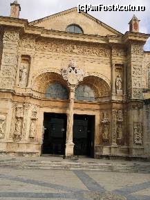 [P11] Catedrala ridicata de Cristofor Columb in Santo Domingo » foto by eduardradupaul*
 - 
<span class="allrVoted glyphicon glyphicon-heart hidden" id="av108489"></span>
<a class="m-l-10 hidden" id="sv108489" onclick="voting_Foto_DelVot(,108489,6729)" role="button">șterge vot <span class="glyphicon glyphicon-remove"></span></a>
<a id="v9108489" class=" c-red"  onclick="voting_Foto_SetVot(108489)" role="button"><span class="glyphicon glyphicon-heart-empty"></span> <b>LIKE</b> = Votează poza</a> <img class="hidden"  id="f108489W9" src="/imagini/loader.gif" border="0" /><span class="AjErrMes hidden" id="e108489ErM"></span>