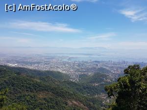 [P26] Vedere de pe Corcovado catre oras si podul care leaga Rio de Niteroi » foto by geop
 - 
<span class="allrVoted glyphicon glyphicon-heart hidden" id="av1050260"></span>
<a class="m-l-10 hidden" id="sv1050260" onclick="voting_Foto_DelVot(,1050260,6730)" role="button">șterge vot <span class="glyphicon glyphicon-remove"></span></a>
<a id="v91050260" class=" c-red"  onclick="voting_Foto_SetVot(1050260)" role="button"><span class="glyphicon glyphicon-heart-empty"></span> <b>LIKE</b> = Votează poza</a> <img class="hidden"  id="f1050260W9" src="/imagini/loader.gif" border="0" /><span class="AjErrMes hidden" id="e1050260ErM"></span>
