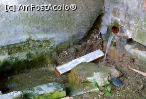 [P04] Azuga. Izvorul cu țeava de tun tăiată de niște iresponsabili. » foto by mihaelavoicu
 - 
<span class="allrVoted glyphicon glyphicon-heart hidden" id="av1213748"></span>
<a class="m-l-10 hidden" id="sv1213748" onclick="voting_Foto_DelVot(,1213748,6777)" role="button">șterge vot <span class="glyphicon glyphicon-remove"></span></a>
<a id="v91213748" class=" c-red"  onclick="voting_Foto_SetVot(1213748)" role="button"><span class="glyphicon glyphicon-heart-empty"></span> <b>LIKE</b> = Votează poza</a> <img class="hidden"  id="f1213748W9" src="/imagini/loader.gif" border="0" /><span class="AjErrMes hidden" id="e1213748ErM"></span>