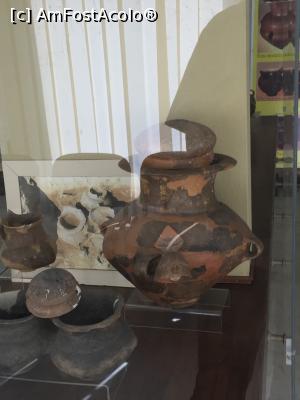 [P06] descoperiri arheologice expuse in muzue » foto by Dan&Ema
 - 
<span class="allrVoted glyphicon glyphicon-heart hidden" id="av870860"></span>
<a class="m-l-10 hidden" id="sv870860" onclick="voting_Foto_DelVot(,870860,6780)" role="button">șterge vot <span class="glyphicon glyphicon-remove"></span></a>
<a id="v9870860" class=" c-red"  onclick="voting_Foto_SetVot(870860)" role="button"><span class="glyphicon glyphicon-heart-empty"></span> <b>LIKE</b> = Votează poza</a> <img class="hidden"  id="f870860W9" src="/imagini/loader.gif" border="0" /><span class="AjErrMes hidden" id="e870860ErM"></span>