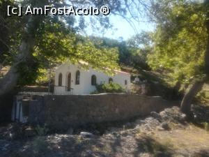 [P39] Capela in Samothraki » foto by Mika
 - 
<span class="allrVoted glyphicon glyphicon-heart hidden" id="av1232579"></span>
<a class="m-l-10 hidden" id="sv1232579" onclick="voting_Foto_DelVot(,1232579,6801)" role="button">șterge vot <span class="glyphicon glyphicon-remove"></span></a>
<a id="v91232579" class=" c-red"  onclick="voting_Foto_SetVot(1232579)" role="button"><span class="glyphicon glyphicon-heart-empty"></span> <b>LIKE</b> = Votează poza</a> <img class="hidden"  id="f1232579W9" src="/imagini/loader.gif" border="0" /><span class="AjErrMes hidden" id="e1232579ErM"></span>