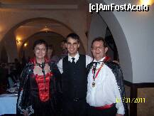 [P06] ...oameni care se simt bine...
La Mistral Resort Moieciu desigur » foto by chesoiu.george
 - 
<span class="allrVoted glyphicon glyphicon-heart hidden" id="av176718"></span>
<a class="m-l-10 hidden" id="sv176718" onclick="voting_Foto_DelVot(,176718,6845)" role="button">șterge vot <span class="glyphicon glyphicon-remove"></span></a>
<a id="v9176718" class=" c-red"  onclick="voting_Foto_SetVot(176718)" role="button"><span class="glyphicon glyphicon-heart-empty"></span> <b>LIKE</b> = Votează poza</a> <img class="hidden"  id="f176718W9" src="/imagini/loader.gif" border="0" /><span class="AjErrMes hidden" id="e176718ErM"></span>