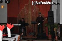 [P09] Formatia Acustic, care ne-a incintat cu muzica in fiecare seara. » foto by sforicel
 - 
<span class="allrVoted glyphicon glyphicon-heart hidden" id="av176089"></span>
<a class="m-l-10 hidden" id="sv176089" onclick="voting_Foto_DelVot(,176089,6845)" role="button">șterge vot <span class="glyphicon glyphicon-remove"></span></a>
<a id="v9176089" class=" c-red"  onclick="voting_Foto_SetVot(176089)" role="button"><span class="glyphicon glyphicon-heart-empty"></span> <b>LIKE</b> = Votează poza</a> <img class="hidden"  id="f176089W9" src="/imagini/loader.gif" border="0" /><span class="AjErrMes hidden" id="e176089ErM"></span>