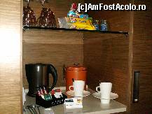 [P30] cafea, ceai, apa si soft drinks complimentary » foto by gabitza76
 - 
<span class="allrVoted glyphicon glyphicon-heart hidden" id="av112712"></span>
<a class="m-l-10 hidden" id="sv112712" onclick="voting_Foto_DelVot(,112712,6851)" role="button">șterge vot <span class="glyphicon glyphicon-remove"></span></a>
<a id="v9112712" class=" c-red"  onclick="voting_Foto_SetVot(112712)" role="button"><span class="glyphicon glyphicon-heart-empty"></span> <b>LIKE</b> = Votează poza</a> <img class="hidden"  id="f112712W9" src="/imagini/loader.gif" border="0" /><span class="AjErrMes hidden" id="e112712ErM"></span>