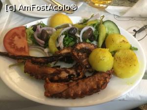 [P08] Mai ai nevoie de poze in meniu cand comanzi asa ceva? Asta am comandat eu, dar as fi comandat inca cel putin alte trei meniuri » foto by mishu
 - 
<span class="allrVoted glyphicon glyphicon-heart hidden" id="av1159716"></span>
<a class="m-l-10 hidden" id="sv1159716" onclick="voting_Foto_DelVot(,1159716,6854)" role="button">șterge vot <span class="glyphicon glyphicon-remove"></span></a>
<a id="v91159716" class=" c-red"  onclick="voting_Foto_SetVot(1159716)" role="button"><span class="glyphicon glyphicon-heart-empty"></span> <b>LIKE</b> = Votează poza</a> <img class="hidden"  id="f1159716W9" src="/imagini/loader.gif" border="0" /><span class="AjErrMes hidden" id="e1159716ErM"></span>