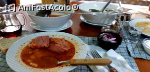 [P14] Ciorbă de fasole cu afumătură si ceapă roşie » foto by gettyy
 - 
<span class="allrVoted glyphicon glyphicon-heart hidden" id="av1103672"></span>
<a class="m-l-10 hidden" id="sv1103672" onclick="voting_Foto_DelVot(,1103672,6868)" role="button">șterge vot <span class="glyphicon glyphicon-remove"></span></a>
<a id="v91103672" class=" c-red"  onclick="voting_Foto_SetVot(1103672)" role="button"><span class="glyphicon glyphicon-heart-empty"></span> <b>LIKE</b> = Votează poza</a> <img class="hidden"  id="f1103672W9" src="/imagini/loader.gif" border="0" /><span class="AjErrMes hidden" id="e1103672ErM"></span>