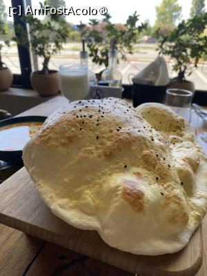 [P07] Restaurant Nazzar.Pâine Balon. » foto by Floria
 - 
<span class="allrVoted glyphicon glyphicon-heart hidden" id="av1520970"></span>
<a class="m-l-10 hidden" id="sv1520970" onclick="voting_Foto_DelVot(,1520970,6877)" role="button">șterge vot <span class="glyphicon glyphicon-remove"></span></a>
<a id="v91520970" class=" c-red"  onclick="voting_Foto_SetVot(1520970)" role="button"><span class="glyphicon glyphicon-heart-empty"></span> <b>LIKE</b> = Votează poza</a> <img class="hidden"  id="f1520970W9" src="/imagini/loader.gif" border="0" /><span class="AjErrMes hidden" id="e1520970ErM"></span>