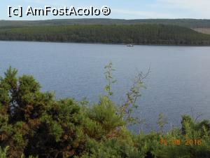[P34] Loch Ness - O bărcuță în căutarea lui Nessie.  » foto by iulianic
 - 
<span class="allrVoted glyphicon glyphicon-heart hidden" id="av852458"></span>
<a class="m-l-10 hidden" id="sv852458" onclick="voting_Foto_DelVot(,852458,6898)" role="button">șterge vot <span class="glyphicon glyphicon-remove"></span></a>
<a id="v9852458" class=" c-red"  onclick="voting_Foto_SetVot(852458)" role="button"><span class="glyphicon glyphicon-heart-empty"></span> <b>LIKE</b> = Votează poza</a> <img class="hidden"  id="f852458W9" src="/imagini/loader.gif" border="0" /><span class="AjErrMes hidden" id="e852458ErM"></span>