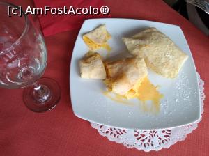 [P05] Un restaurant decent - la hotelul Cindrel; clătita cu înghețată » foto by Dragoș_MD
 - 
<span class="allrVoted glyphicon glyphicon-heart hidden" id="av1059578"></span>
<a class="m-l-10 hidden" id="sv1059578" onclick="voting_Foto_DelVot(,1059578,6921)" role="button">șterge vot <span class="glyphicon glyphicon-remove"></span></a>
<a id="v91059578" class=" c-red"  onclick="voting_Foto_SetVot(1059578)" role="button"><span class="glyphicon glyphicon-heart-empty"></span> <b>LIKE</b> = Votează poza</a> <img class="hidden"  id="f1059578W9" src="/imagini/loader.gif" border="0" /><span class="AjErrMes hidden" id="e1059578ErM"></span>