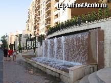[P19] Aceasta era imaginea pe care o vedem cand ieseam din hotelul nostru .... hotelul Royal Beach Barcelo. » foto by mirelutza
 - 
<span class="allrVoted glyphicon glyphicon-heart hidden" id="av116743"></span>
<a class="m-l-10 hidden" id="sv116743" onclick="voting_Foto_DelVot(,116743,6963)" role="button">șterge vot <span class="glyphicon glyphicon-remove"></span></a>
<a id="v9116743" class=" c-red"  onclick="voting_Foto_SetVot(116743)" role="button"><span class="glyphicon glyphicon-heart-empty"></span> <b>LIKE</b> = Votează poza</a> <img class="hidden"  id="f116743W9" src="/imagini/loader.gif" border="0" /><span class="AjErrMes hidden" id="e116743ErM"></span>