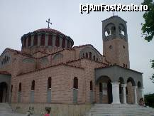 [P08] Biserica din curtea interioara a mall-ului. » foto by presario
 - 
<span class="allrVoted glyphicon glyphicon-heart hidden" id="av115153"></span>
<a class="m-l-10 hidden" id="sv115153" onclick="voting_Foto_DelVot(,115153,7013)" role="button">șterge vot <span class="glyphicon glyphicon-remove"></span></a>
<a id="v9115153" class=" c-red"  onclick="voting_Foto_SetVot(115153)" role="button"><span class="glyphicon glyphicon-heart-empty"></span> <b>LIKE</b> = Votează poza</a> <img class="hidden"  id="f115153W9" src="/imagini/loader.gif" border="0" /><span class="AjErrMes hidden" id="e115153ErM"></span>
