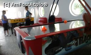 [P21] Loc de joaca in receptie » foto by Dania
 - 
<span class="allrVoted glyphicon glyphicon-heart hidden" id="av768029"></span>
<a class="m-l-10 hidden" id="sv768029" onclick="voting_Foto_DelVot(,768029,7039)" role="button">șterge vot <span class="glyphicon glyphicon-remove"></span></a>
<a id="v9768029" class=" c-red"  onclick="voting_Foto_SetVot(768029)" role="button"><span class="glyphicon glyphicon-heart-empty"></span> <b>LIKE</b> = Votează poza</a> <img class="hidden"  id="f768029W9" src="/imagini/loader.gif" border="0" /><span class="AjErrMes hidden" id="e768029ErM"></span>
