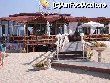 [P26] Terasă-restaurant pe plajă. » foto by Flaviu
 - 
<span class="allrVoted glyphicon glyphicon-heart hidden" id="av250620"></span>
<a class="m-l-10 hidden" id="sv250620" onclick="voting_Foto_DelVot(,250620,7039)" role="button">șterge vot <span class="glyphicon glyphicon-remove"></span></a>
<a id="v9250620" class=" c-red"  onclick="voting_Foto_SetVot(250620)" role="button"><span class="glyphicon glyphicon-heart-empty"></span> <b>LIKE</b> = Votează poza</a> <img class="hidden"  id="f250620W9" src="/imagini/loader.gif" border="0" /><span class="AjErrMes hidden" id="e250620ErM"></span>