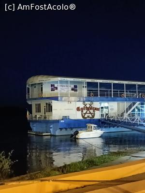 [P13] „Cormoran” la ceas de seară. » foto by tata123 🔱
 - 
<span class="allrVoted glyphicon glyphicon-heart hidden" id="av1364889"></span>
<a class="m-l-10 hidden" id="sv1364889" onclick="voting_Foto_DelVot(,1364889,7051)" role="button">șterge vot <span class="glyphicon glyphicon-remove"></span></a>
<a id="v91364889" class=" c-red"  onclick="voting_Foto_SetVot(1364889)" role="button"><span class="glyphicon glyphicon-heart-empty"></span> <b>LIKE</b> = Votează poza</a> <img class="hidden"  id="f1364889W9" src="/imagini/loader.gif" border="0" /><span class="AjErrMes hidden" id="e1364889ErM"></span>