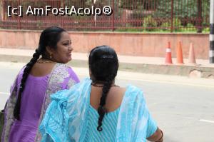 [P01] Moda indiană.  » foto by glcitizen
 - 
<span class="allrVoted glyphicon glyphicon-heart hidden" id="av845545"></span>
<a class="m-l-10 hidden" id="sv845545" onclick="voting_Foto_DelVot(,845545,7091)" role="button">șterge vot <span class="glyphicon glyphicon-remove"></span></a>
<a id="v9845545" class=" c-red"  onclick="voting_Foto_SetVot(845545)" role="button"><span class="glyphicon glyphicon-heart-empty"></span> <b>LIKE</b> = Votează poza</a> <img class="hidden"  id="f845545W9" src="/imagini/loader.gif" border="0" /><span class="AjErrMes hidden" id="e845545ErM"></span>