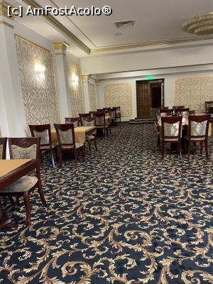 [P31] London, interior. Pentru MD » foto by krisstinna
 - 
<span class="allrVoted glyphicon glyphicon-heart hidden" id="av1226296"></span>
<a class="m-l-10 hidden" id="sv1226296" onclick="voting_Foto_DelVot(,1226296,7168)" role="button">șterge vot <span class="glyphicon glyphicon-remove"></span></a>
<a id="v91226296" class=" c-red"  onclick="voting_Foto_SetVot(1226296)" role="button"><span class="glyphicon glyphicon-heart-empty"></span> <b>LIKE</b> = Votează poza</a> <img class="hidden"  id="f1226296W9" src="/imagini/loader.gif" border="0" /><span class="AjErrMes hidden" id="e1226296ErM"></span>
