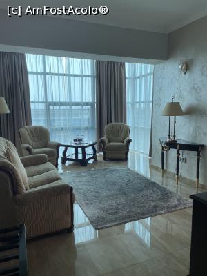 [P39] Un living din apartamentul de lângă camera noastră » foto by krisstinna
 - 
<span class="allrVoted glyphicon glyphicon-heart hidden" id="av1226304"></span>
<a class="m-l-10 hidden" id="sv1226304" onclick="voting_Foto_DelVot(,1226304,7168)" role="button">șterge vot <span class="glyphicon glyphicon-remove"></span></a>
<a id="v91226304" class=" c-red"  onclick="voting_Foto_SetVot(1226304)" role="button"><span class="glyphicon glyphicon-heart-empty"></span> <b>LIKE</b> = Votează poza</a> <img class="hidden"  id="f1226304W9" src="/imagini/loader.gif" border="0" /><span class="AjErrMes hidden" id="e1226304ErM"></span>