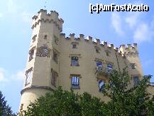 [P10] Crenelurile castelului Hohenschwangau » foto by doina_c24
 - 
<span class="allrVoted glyphicon glyphicon-heart hidden" id="av209359"></span>
<a class="m-l-10 hidden" id="sv209359" onclick="voting_Foto_DelVot(,209359,7186)" role="button">șterge vot <span class="glyphicon glyphicon-remove"></span></a>
<a id="v9209359" class=" c-red"  onclick="voting_Foto_SetVot(209359)" role="button"><span class="glyphicon glyphicon-heart-empty"></span> <b>LIKE</b> = Votează poza</a> <img class="hidden"  id="f209359W9" src="/imagini/loader.gif" border="0" /><span class="AjErrMes hidden" id="e209359ErM"></span>