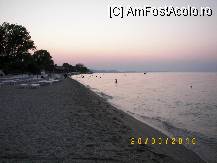 [P36] Apus de soare in Hanioti. Multa lume era inca in apa. » foto by bose
 - 
<span class="allrVoted glyphicon glyphicon-heart hidden" id="av128495"></span>
<a class="m-l-10 hidden" id="sv128495" onclick="voting_Foto_DelVot(,128495,7277)" role="button">șterge vot <span class="glyphicon glyphicon-remove"></span></a>
<a id="v9128495" class=" c-red"  onclick="voting_Foto_SetVot(128495)" role="button"><span class="glyphicon glyphicon-heart-empty"></span> <b>LIKE</b> = Votează poza</a> <img class="hidden"  id="f128495W9" src="/imagini/loader.gif" border="0" /><span class="AjErrMes hidden" id="e128495ErM"></span>