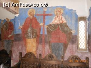 [P34] Dâmbovița - Biserica de lemn Oncești, pictură interioară.  » foto by iulianic
 - 
<span class="allrVoted glyphicon glyphicon-heart hidden" id="av727290"></span>
<a class="m-l-10 hidden" id="sv727290" onclick="voting_Foto_DelVot(,727290,7302)" role="button">șterge vot <span class="glyphicon glyphicon-remove"></span></a>
<a id="v9727290" class=" c-red"  onclick="voting_Foto_SetVot(727290)" role="button"><span class="glyphicon glyphicon-heart-empty"></span> <b>LIKE</b> = Votează poza</a> <img class="hidden"  id="f727290W9" src="/imagini/loader.gif" border="0" /><span class="AjErrMes hidden" id="e727290ErM"></span>
