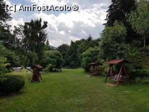 [P10] Păstrăvăria Albota - zonă de relaxare. » foto by Floryn81
 - 
<span class="allrVoted glyphicon glyphicon-heart hidden" id="av1178309"></span>
<a class="m-l-10 hidden" id="sv1178309" onclick="voting_Foto_DelVot(,1178309,7327)" role="button">șterge vot <span class="glyphicon glyphicon-remove"></span></a>
<a id="v91178309" class=" c-red"  onclick="voting_Foto_SetVot(1178309)" role="button"><span class="glyphicon glyphicon-heart-empty"></span> <b>LIKE</b> = Votează poza</a> <img class="hidden"  id="f1178309W9" src="/imagini/loader.gif" border="0" /><span class="AjErrMes hidden" id="e1178309ErM"></span>