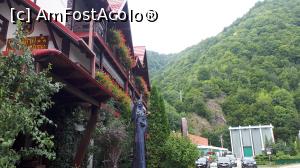 [P01] Restaurant La Cetate 3*, cu Vlad Tepeș la intrare, lângă Cetatea Poenari, jud. Argeș » foto by Dana2008
 - 
<span class="allrVoted glyphicon glyphicon-heart hidden" id="av1110173"></span>
<a class="m-l-10 hidden" id="sv1110173" onclick="voting_Foto_DelVot(,1110173,7327)" role="button">șterge vot <span class="glyphicon glyphicon-remove"></span></a>
<a id="v91110173" class=" c-red"  onclick="voting_Foto_SetVot(1110173)" role="button"><span class="glyphicon glyphicon-heart-empty"></span> <b>LIKE</b> = Votează poza</a> <img class="hidden"  id="f1110173W9" src="/imagini/loader.gif" border="0" /><span class="AjErrMes hidden" id="e1110173ErM"></span>