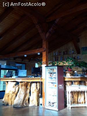 [P36] interior restaurant » foto by zlatna
 - 
<span class="allrVoted glyphicon glyphicon-heart hidden" id="av1224597"></span>
<a class="m-l-10 hidden" id="sv1224597" onclick="voting_Foto_DelVot(,1224597,7327)" role="button">șterge vot <span class="glyphicon glyphicon-remove"></span></a>
<a id="v91224597" class=" c-red"  onclick="voting_Foto_SetVot(1224597)" role="button"><span class="glyphicon glyphicon-heart-empty"></span> <b>LIKE</b> = Votează poza</a> <img class="hidden"  id="f1224597W9" src="/imagini/loader.gif" border="0" /><span class="AjErrMes hidden" id="e1224597ErM"></span>