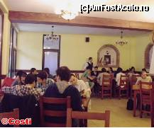 [P08] Sala de nefumători a restaurantului pensiunii 'La Cetate' » foto by Costi
 - 
<span class="allrVoted glyphicon glyphicon-heart hidden" id="av318425"></span>
<a class="m-l-10 hidden" id="sv318425" onclick="voting_Foto_DelVot(,318425,7327)" role="button">șterge vot <span class="glyphicon glyphicon-remove"></span></a>
<a id="v9318425" class=" c-red"  onclick="voting_Foto_SetVot(318425)" role="button"><span class="glyphicon glyphicon-heart-empty"></span> <b>LIKE</b> = Votează poza</a> <img class="hidden"  id="f318425W9" src="/imagini/loader.gif" border="0" /><span class="AjErrMes hidden" id="e318425ErM"></span>