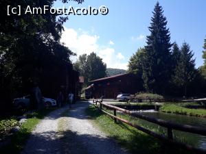 [P03] Cabane pentru cazare » foto by Oana07
 - 
<span class="allrVoted glyphicon glyphicon-heart hidden" id="av997395"></span>
<a class="m-l-10 hidden" id="sv997395" onclick="voting_Foto_DelVot(,997395,7327)" role="button">șterge vot <span class="glyphicon glyphicon-remove"></span></a>
<a id="v9997395" class=" c-red"  onclick="voting_Foto_SetVot(997395)" role="button"><span class="glyphicon glyphicon-heart-empty"></span> <b>LIKE</b> = Votează poza</a> <img class="hidden"  id="f997395W9" src="/imagini/loader.gif" border="0" /><span class="AjErrMes hidden" id="e997395ErM"></span>