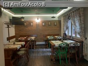 [P10] Pizzeria Venezia » foto by adso
 - 
<span class="allrVoted glyphicon glyphicon-heart hidden" id="av1528660"></span>
<a class="m-l-10 hidden" id="sv1528660" onclick="voting_Foto_DelVot(,1528660,7328)" role="button">șterge vot <span class="glyphicon glyphicon-remove"></span></a>
<a id="v91528660" class=" c-red"  onclick="voting_Foto_SetVot(1528660)" role="button"><span class="glyphicon glyphicon-heart-empty"></span> <b>LIKE</b> = Votează poza</a> <img class="hidden"  id="f1528660W9" src="/imagini/loader.gif" border="0" /><span class="AjErrMes hidden" id="e1528660ErM"></span>