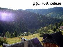 [P07] Vedere dreapta din balcon- Vila Maria Durău » foto by mirelopodu*
 - 
<span class="allrVoted glyphicon glyphicon-heart hidden" id="av142141"></span>
<a class="m-l-10 hidden" id="sv142141" onclick="voting_Foto_DelVot(,142141,7355)" role="button">șterge vot <span class="glyphicon glyphicon-remove"></span></a>
<a id="v9142141" class=" c-red"  onclick="voting_Foto_SetVot(142141)" role="button"><span class="glyphicon glyphicon-heart-empty"></span> <b>LIKE</b> = Votează poza</a> <img class="hidden"  id="f142141W9" src="/imagini/loader.gif" border="0" /><span class="AjErrMes hidden" id="e142141ErM"></span>