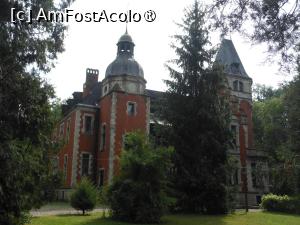 [P03] Dofteana - Castelul Ghika. » foto by iulianic
 - 
<span class="allrVoted glyphicon glyphicon-heart hidden" id="av1475965"></span>
<a class="m-l-10 hidden" id="sv1475965" onclick="voting_Foto_DelVot(,1475965,7361)" role="button">șterge vot <span class="glyphicon glyphicon-remove"></span></a>
<a id="v91475965" class=" c-red"  onclick="voting_Foto_SetVot(1475965)" role="button"><span class="glyphicon glyphicon-heart-empty"></span> <b>LIKE</b> = Votează poza</a> <img class="hidden"  id="f1475965W9" src="/imagini/loader.gif" border="0" /><span class="AjErrMes hidden" id="e1475965ErM"></span>