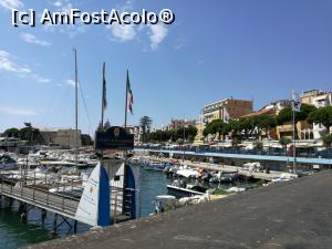 [P07] Clubul de yacht din San Remo » foto by crismis
 - 
<span class="allrVoted glyphicon glyphicon-heart hidden" id="av940490"></span>
<a class="m-l-10 hidden" id="sv940490" onclick="voting_Foto_DelVot(,940490,7390)" role="button">șterge vot <span class="glyphicon glyphicon-remove"></span></a>
<a id="v9940490" class=" c-red"  onclick="voting_Foto_SetVot(940490)" role="button"><span class="glyphicon glyphicon-heart-empty"></span> <b>LIKE</b> = Votează poza</a> <img class="hidden"  id="f940490W9" src="/imagini/loader.gif" border="0" /><span class="AjErrMes hidden" id="e940490ErM"></span>