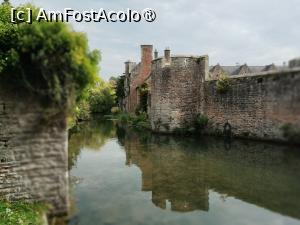 [P27] Zidurile Palatului episcopal din Wells » foto by Marius 72
 - 
<span class="allrVoted glyphicon glyphicon-heart hidden" id="av1505872"></span>
<a class="m-l-10 hidden" id="sv1505872" onclick="voting_Foto_DelVot(,1505872,7515)" role="button">șterge vot <span class="glyphicon glyphicon-remove"></span></a>
<a id="v91505872" class=" c-red"  onclick="voting_Foto_SetVot(1505872)" role="button"><span class="glyphicon glyphicon-heart-empty"></span> <b>LIKE</b> = Votează poza</a> <img class="hidden"  id="f1505872W9" src="/imagini/loader.gif" border="0" /><span class="AjErrMes hidden" id="e1505872ErM"></span>