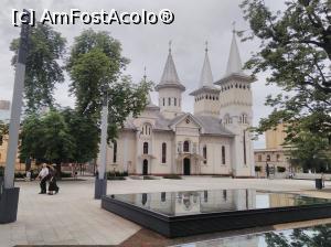 [P37] 37. Pentru „Biserica ortodoxă Sfântul Nicolae” nu avem timp decât de o privire.  » foto by msnd
 - 
<span class="allrVoted glyphicon glyphicon-heart hidden" id="av1154093"></span>
<a class="m-l-10 hidden" id="sv1154093" onclick="voting_Foto_DelVot(,1154093,7527)" role="button">șterge vot <span class="glyphicon glyphicon-remove"></span></a>
<a id="v91154093" class=" c-red"  onclick="voting_Foto_SetVot(1154093)" role="button"><span class="glyphicon glyphicon-heart-empty"></span> <b>LIKE</b> = Votează poza</a> <img class="hidden"  id="f1154093W9" src="/imagini/loader.gif" border="0" /><span class="AjErrMes hidden" id="e1154093ErM"></span>