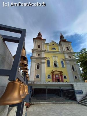 [P20] Biserica romano-catolică. » foto by tata123 🔱
 - 
<span class="allrVoted glyphicon glyphicon-heart hidden" id="av1342505"></span>
<a class="m-l-10 hidden" id="sv1342505" onclick="voting_Foto_DelVot(,1342505,7527)" role="button">șterge vot <span class="glyphicon glyphicon-remove"></span></a>
<a id="v91342505" class=" c-red"  onclick="voting_Foto_SetVot(1342505)" role="button"><span class="glyphicon glyphicon-heart-empty"></span> <b>LIKE</b> = Votează poza</a> <img class="hidden"  id="f1342505W9" src="/imagini/loader.gif" border="0" /><span class="AjErrMes hidden" id="e1342505ErM"></span>