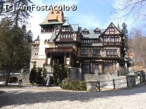 [P01] Sinaia - Castelul Pelisor. Fatada principala. » foto by iulianic
 - 
<span class="allrVoted glyphicon glyphicon-heart hidden" id="av1289353"></span>
<a class="m-l-10 hidden" id="sv1289353" onclick="voting_Foto_DelVot(,1289353,7548)" role="button">șterge vot <span class="glyphicon glyphicon-remove"></span></a>
<a id="v91289353" class=" c-red"  onclick="voting_Foto_SetVot(1289353)" role="button"><span class="glyphicon glyphicon-heart-empty"></span> <b>LIKE</b> = Votează poza</a> <img class="hidden"  id="f1289353W9" src="/imagini/loader.gif" border="0" /><span class="AjErrMes hidden" id="e1289353ErM"></span>