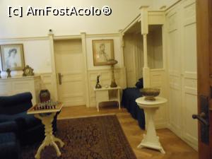 [P10] Sinaia - Castelul Pelisor. Interior. » foto by iulianic
 - 
<span class="allrVoted glyphicon glyphicon-heart hidden" id="av1289362"></span>
<a class="m-l-10 hidden" id="sv1289362" onclick="voting_Foto_DelVot(,1289362,7548)" role="button">șterge vot <span class="glyphicon glyphicon-remove"></span></a>
<a id="v91289362" class=" c-red"  onclick="voting_Foto_SetVot(1289362)" role="button"><span class="glyphicon glyphicon-heart-empty"></span> <b>LIKE</b> = Votează poza</a> <img class="hidden"  id="f1289362W9" src="/imagini/loader.gif" border="0" /><span class="AjErrMes hidden" id="e1289362ErM"></span>