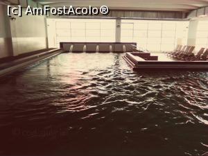 [P01] Una dintre piscinele interioare Cozia.  » foto by cod_gabriel
 - 
<span class="allrVoted glyphicon glyphicon-heart hidden" id="av823573"></span>
<a class="m-l-10 hidden" id="sv823573" onclick="voting_Foto_DelVot(,823573,7571)" role="button">șterge vot <span class="glyphicon glyphicon-remove"></span></a>
<a id="v9823573" class=" c-red"  onclick="voting_Foto_SetVot(823573)" role="button"><span class="glyphicon glyphicon-heart-empty"></span> <b>LIKE</b> = Votează poza</a> <img class="hidden"  id="f823573W9" src="/imagini/loader.gif" border="0" /><span class="AjErrMes hidden" id="e823573ErM"></span>