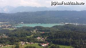 [P17] Munții de la granița cu Slovenia văzuți de la Pyramidenkogel. Provincia Carinthia, Austria.  » foto by traian.leuca †
 - 
<span class="allrVoted glyphicon glyphicon-heart hidden" id="av699411"></span>
<a class="m-l-10 hidden" id="sv699411" onclick="voting_Foto_DelVot(,699411,7627)" role="button">șterge vot <span class="glyphicon glyphicon-remove"></span></a>
<a id="v9699411" class=" c-red"  onclick="voting_Foto_SetVot(699411)" role="button"><span class="glyphicon glyphicon-heart-empty"></span> <b>LIKE</b> = Votează poza</a> <img class="hidden"  id="f699411W9" src="/imagini/loader.gif" border="0" /><span class="AjErrMes hidden" id="e699411ErM"></span>