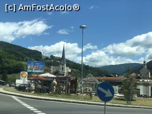 [P02] In drum spre cascada Fallbach am trecut prin orasele mici si frumoase » foto by mishu
 - 
<span class="allrVoted glyphicon glyphicon-heart hidden" id="av1314492"></span>
<a class="m-l-10 hidden" id="sv1314492" onclick="voting_Foto_DelVot(,1314492,7627)" role="button">șterge vot <span class="glyphicon glyphicon-remove"></span></a>
<a id="v91314492" class=" c-red"  onclick="voting_Foto_SetVot(1314492)" role="button"><span class="glyphicon glyphicon-heart-empty"></span> <b>LIKE</b> = Votează poza</a> <img class="hidden"  id="f1314492W9" src="/imagini/loader.gif" border="0" /><span class="AjErrMes hidden" id="e1314492ErM"></span>