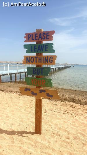 [P70] plaja resortului - vedere către pontonul de acces în apă » foto by k-lator
 - 
<span class="allrVoted glyphicon glyphicon-heart hidden" id="av1224069"></span>
<a class="m-l-10 hidden" id="sv1224069" onclick="voting_Foto_DelVot(,1224069,7643)" role="button">șterge vot <span class="glyphicon glyphicon-remove"></span></a>
<a id="v91224069" class=" c-red"  onclick="voting_Foto_SetVot(1224069)" role="button"><span class="glyphicon glyphicon-heart-empty"></span> <b>LIKE</b> = Votează poza</a> <img class="hidden"  id="f1224069W9" src="/imagini/loader.gif" border="0" /><span class="AjErrMes hidden" id="e1224069ErM"></span>