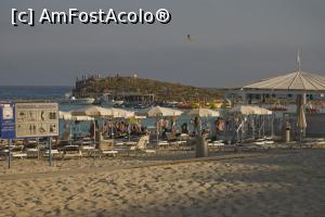[P15] si o poza in care le puteti vedea pe toate. curajosi care sar, care zboara, care plutesc si care se ard la soare :)  » foto by Maya_C
 - 
<span class="allrVoted glyphicon glyphicon-heart hidden" id="av944644"></span>
<a class="m-l-10 hidden" id="sv944644" onclick="voting_Foto_DelVot(,944644,7721)" role="button">șterge vot <span class="glyphicon glyphicon-remove"></span></a>
<a id="v9944644" class=" c-red"  onclick="voting_Foto_SetVot(944644)" role="button"><span class="glyphicon glyphicon-heart-empty"></span> <b>LIKE</b> = Votează poza</a> <img class="hidden"  id="f944644W9" src="/imagini/loader.gif" border="0" /><span class="AjErrMes hidden" id="e944644ErM"></span>