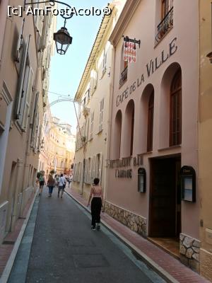 [P23] Pe străduțele din Monaco-Ville » foto by crismis
 - 
<span class="allrVoted glyphicon glyphicon-heart hidden" id="av940806"></span>
<a class="m-l-10 hidden" id="sv940806" onclick="voting_Foto_DelVot(,940806,7768)" role="button">șterge vot <span class="glyphicon glyphicon-remove"></span></a>
<a id="v9940806" class=" c-red"  onclick="voting_Foto_SetVot(940806)" role="button"><span class="glyphicon glyphicon-heart-empty"></span> <b>LIKE</b> = Votează poza</a> <img class="hidden"  id="f940806W9" src="/imagini/loader.gif" border="0" /><span class="AjErrMes hidden" id="e940806ErM"></span>