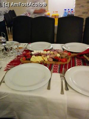 [P02] Aperitivul de Crăciun.  » foto by seriosul
 - 
<span class="allrVoted glyphicon glyphicon-heart hidden" id="av823048"></span>
<a class="m-l-10 hidden" id="sv823048" onclick="voting_Foto_DelVot(,823048,7777)" role="button">șterge vot <span class="glyphicon glyphicon-remove"></span></a>
<a id="v9823048" class=" c-red"  onclick="voting_Foto_SetVot(823048)" role="button"><span class="glyphicon glyphicon-heart-empty"></span> <b>LIKE</b> = Votează poza</a> <img class="hidden"  id="f823048W9" src="/imagini/loader.gif" border="0" /><span class="AjErrMes hidden" id="e823048ErM"></span>