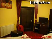 [P09] Hotel Flo' Mary - BRAN, apartamentul 104. » foto by creivean
 - 
<span class="allrVoted glyphicon glyphicon-heart hidden" id="av151035"></span>
<a class="m-l-10 hidden" id="sv151035" onclick="voting_Foto_DelVot(,151035,7777)" role="button">șterge vot <span class="glyphicon glyphicon-remove"></span></a>
<a id="v9151035" class=" c-red"  onclick="voting_Foto_SetVot(151035)" role="button"><span class="glyphicon glyphicon-heart-empty"></span> <b>LIKE</b> = Votează poza</a> <img class="hidden"  id="f151035W9" src="/imagini/loader.gif" border="0" /><span class="AjErrMes hidden" id="e151035ErM"></span>